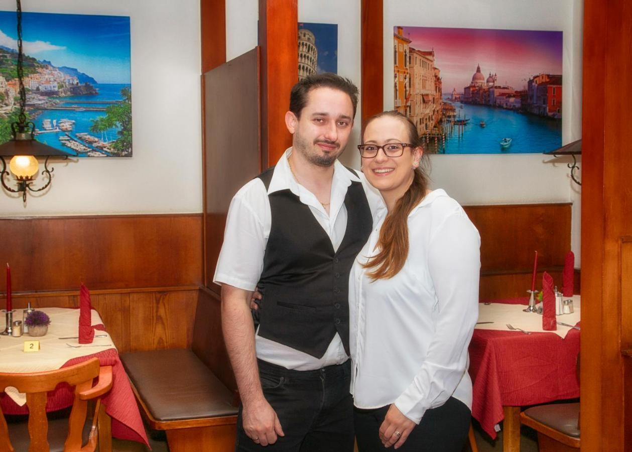 Hotel Restaurant Schwert Kehl Exterior photo